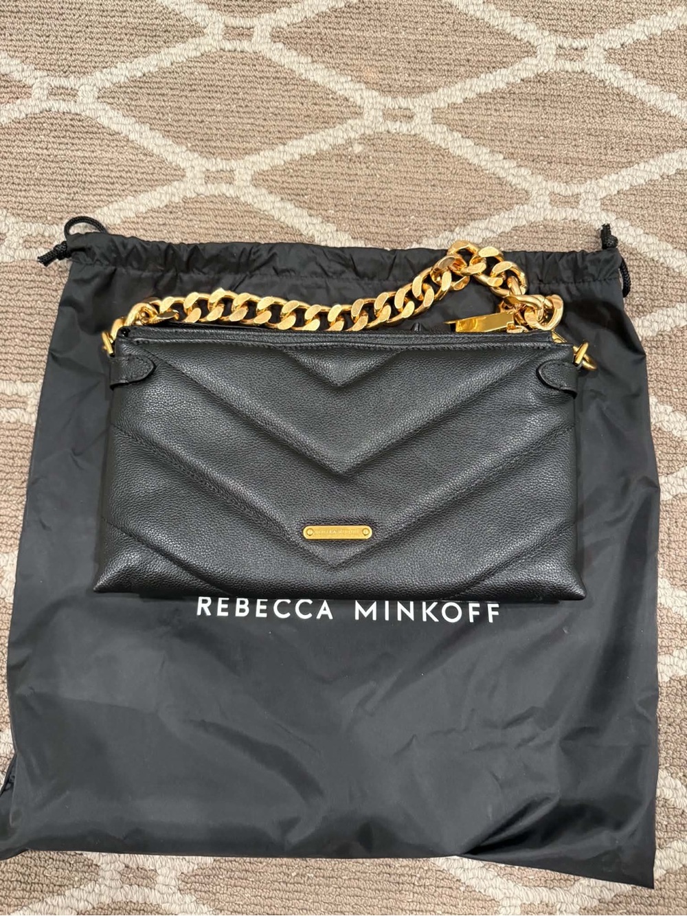 Rebecca Minkoff Chevron Quilted Love Crossbody – Black